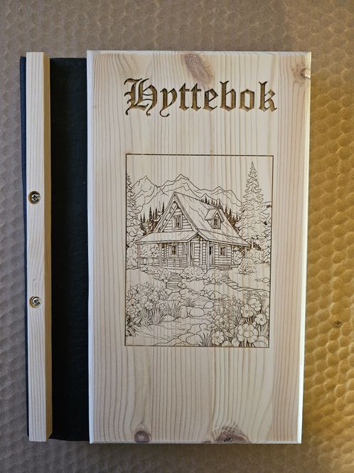 Hovedbilde 404. Hyttebok tre, motiv hytte